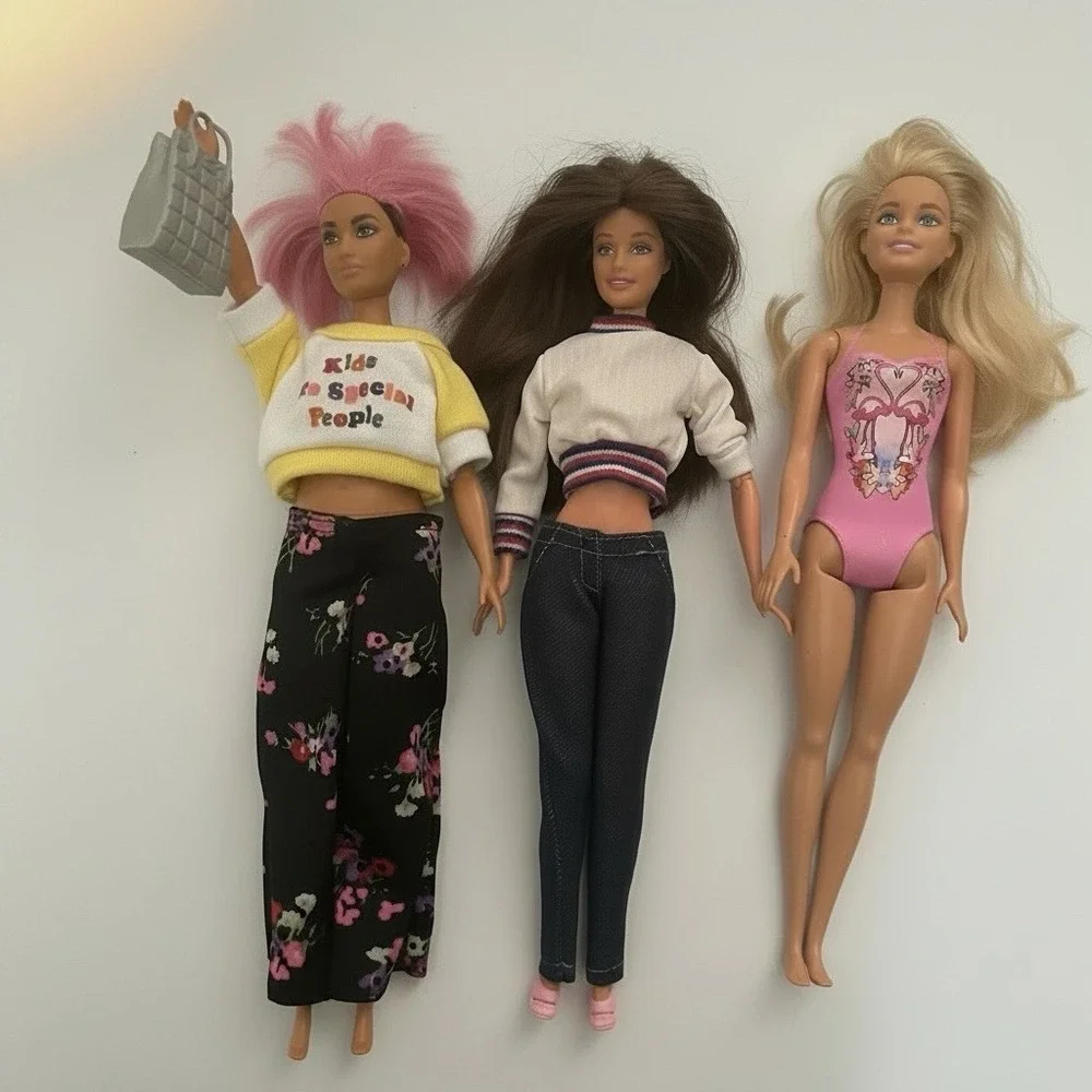 Barbie Doll Lot of 3 Pink Hair Daisy Curvy Brunette Beach Swimsuit Pink Flamingo